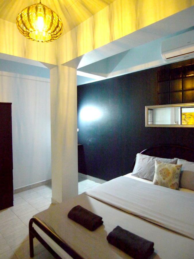 Mam'S House Khaosan Hotel Bangkok Exterior photo